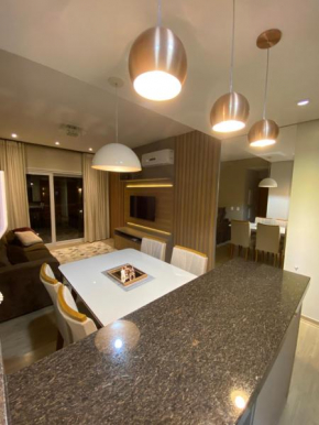 Excelente apto com infra em Gramado